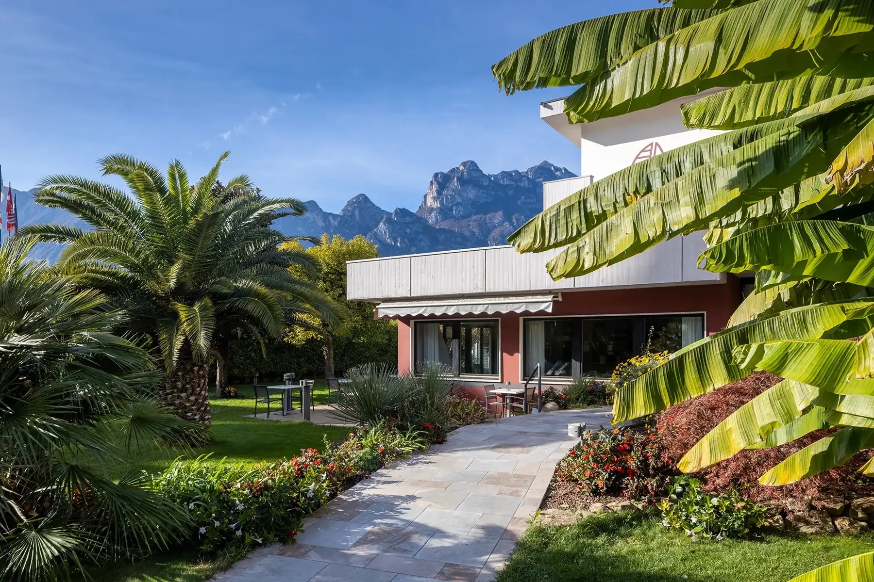Il giardino di Villa Claudia a Nago-Torbole
